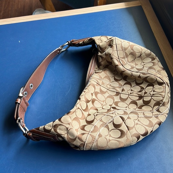 COACH - Picture 6 of 10